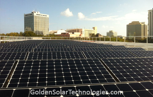 solar-panels-workers